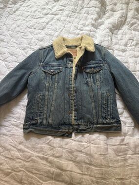 Levi's Cream Sherpa-Lined Jacket with Brown Leather Patch